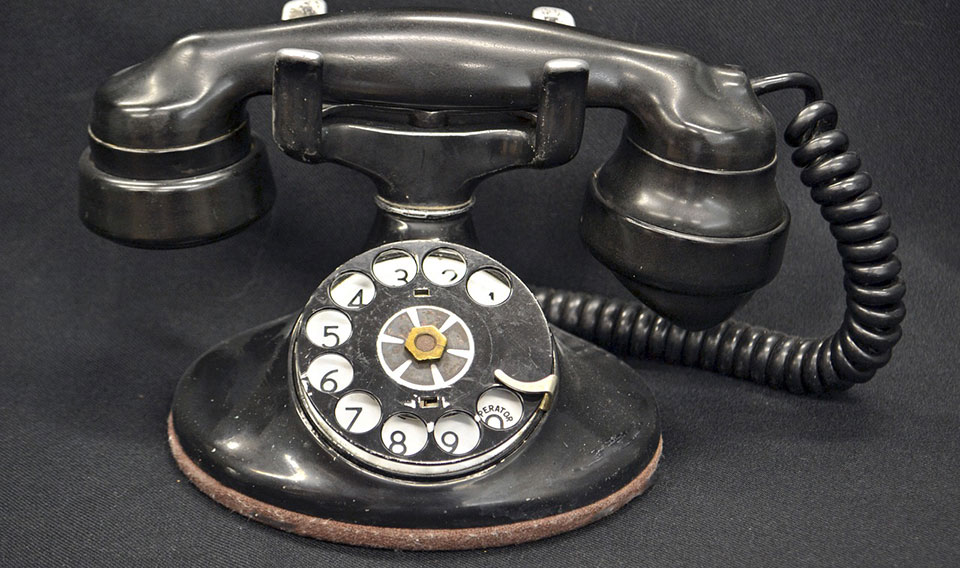  First-Phone